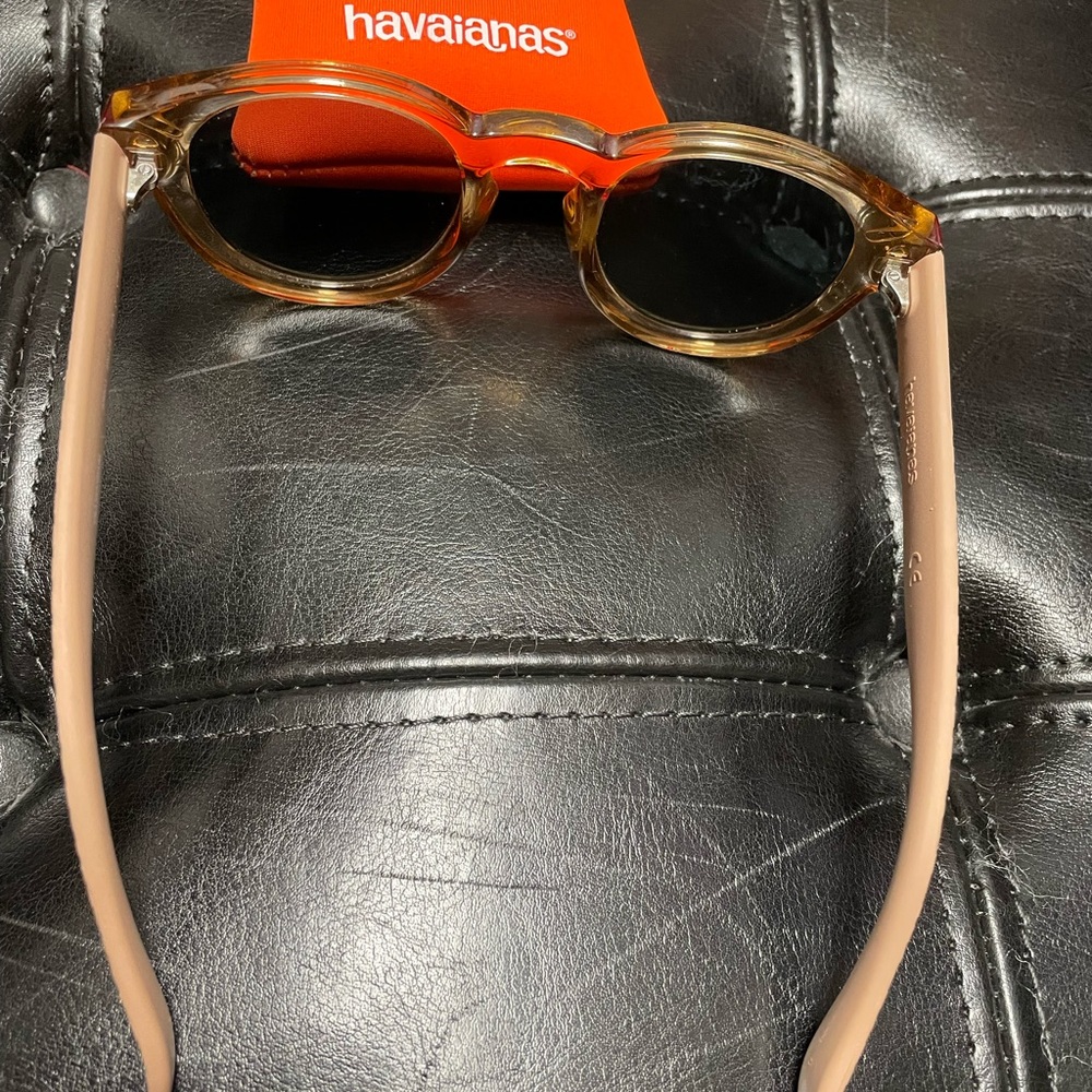 Sunglasses - Picture 5 of 7